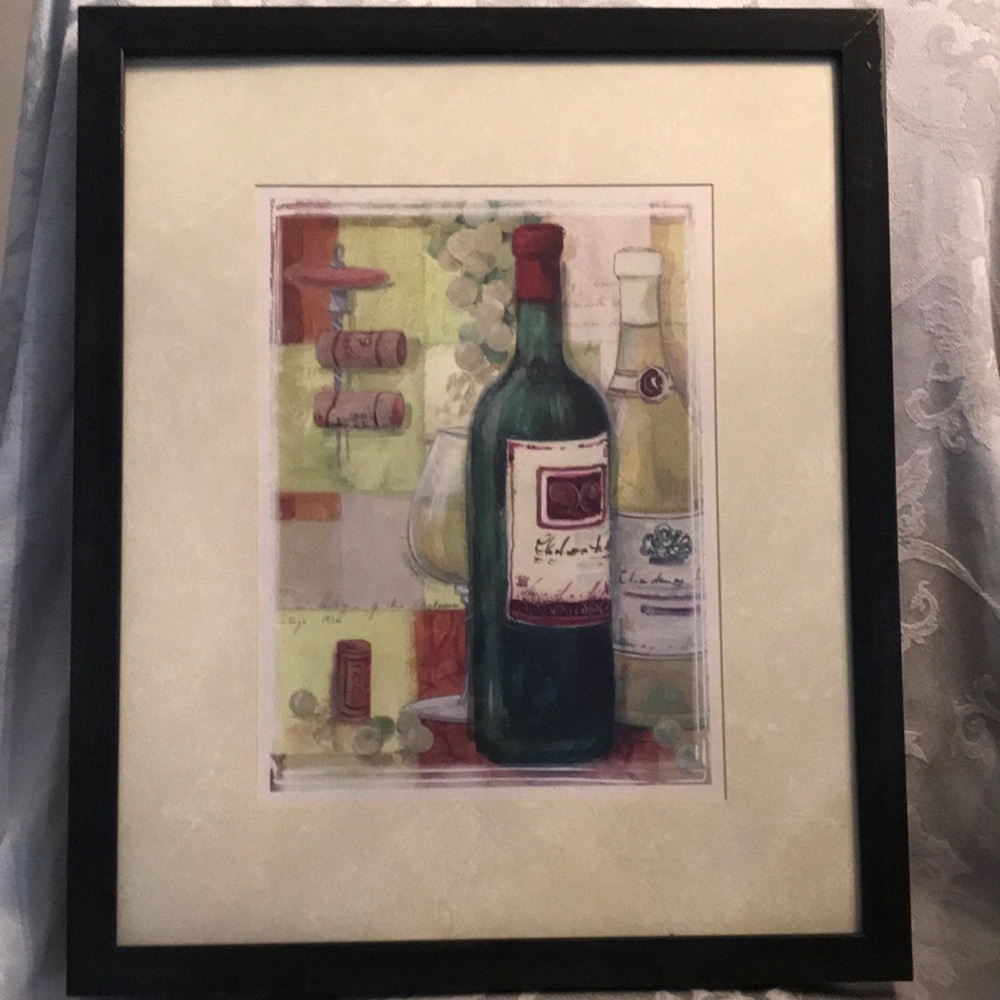 Wine bottle print, great for kitchen, dinning room